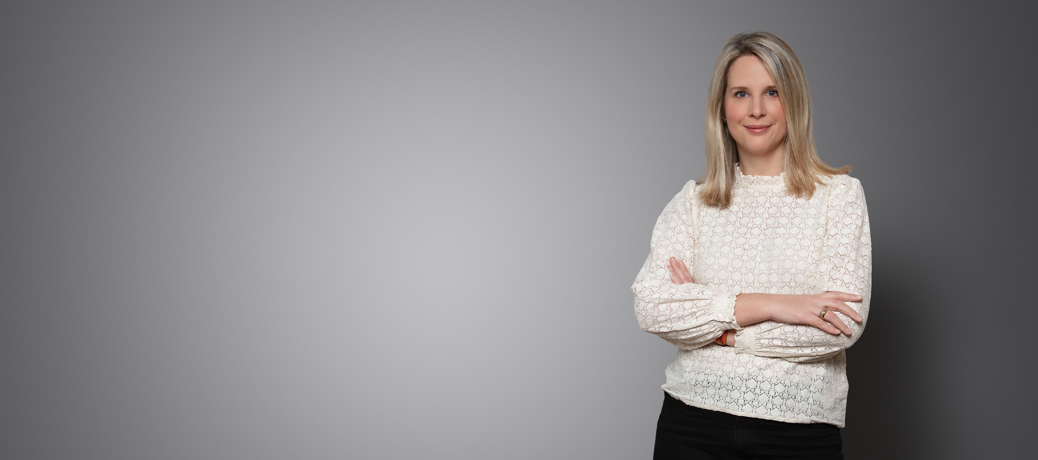 Proche de vous&nbsp;: Paris | Lyon | Cologne

Nous sommes proches de nos clients et directement sur place. En nous concentrant sur les trois sites importants, nous combinons nos forces et renforçons le travail d'équipe.
