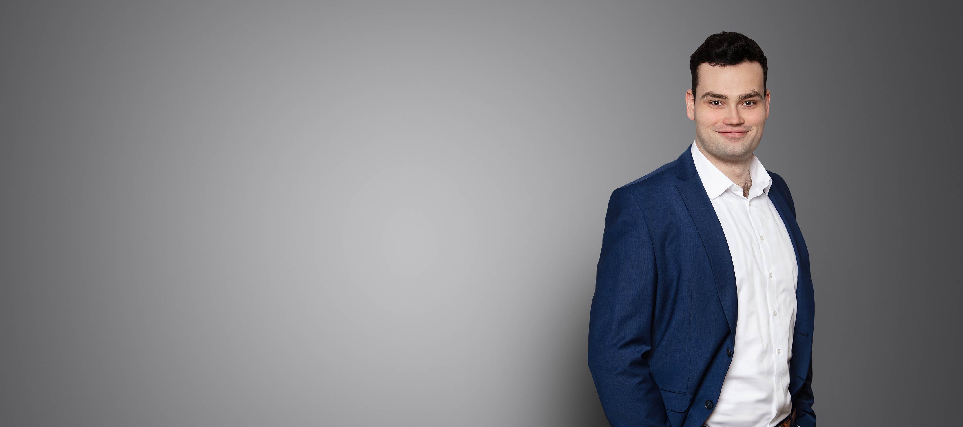 Droit des affaires allemand
Made in France

Bienvenue chez Qivive, le cabinet d´avocats franco-allemand ! Nous accompagnons les entreprises francophones dans tous les domaines du droit des affaires allemand.
