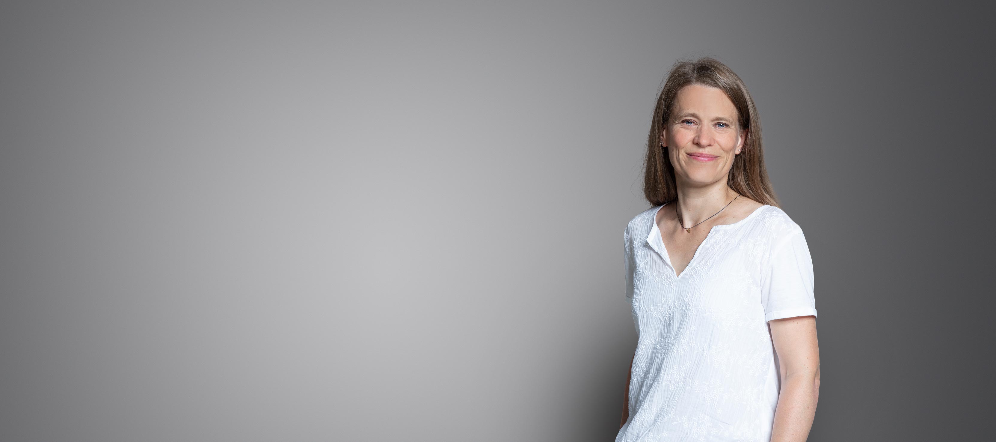 We speak your language.

All of the attorneys in our firm are trilingual (German, French, English). In addition to their studies in Germany and France, a number of them have also studied in other countries.
